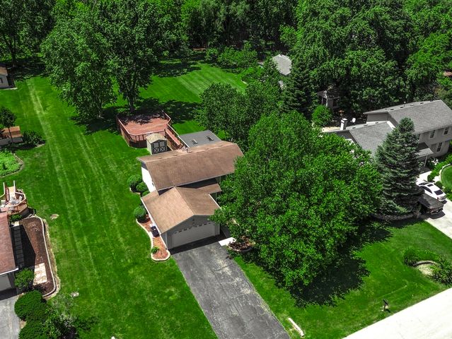180 S Belmont Avenue, Elgin, IL 60123