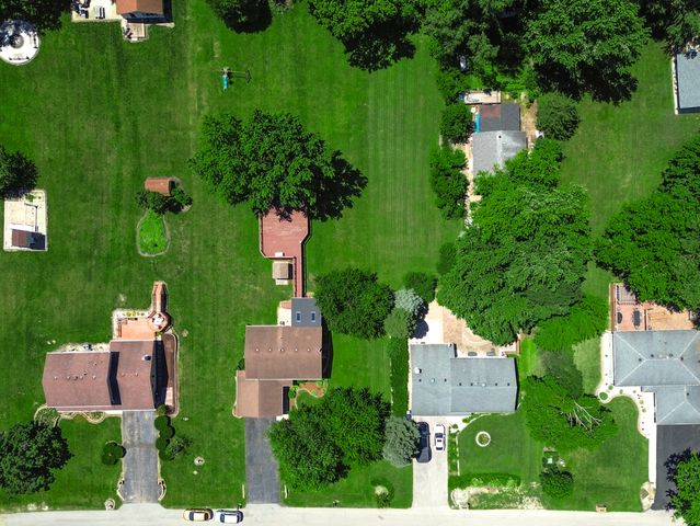 180 S Belmont Avenue, Elgin, IL 60123