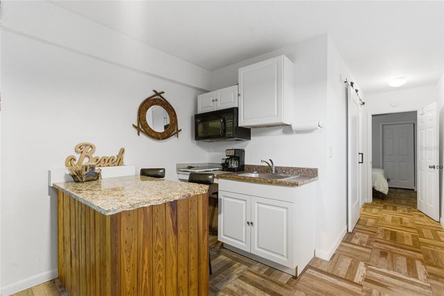 881 CATFISH AVENUE, New Smyrna Beach, FL 32169