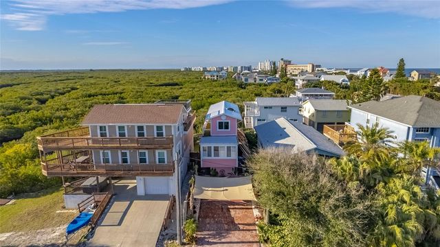 881 CATFISH AVENUE, New Smyrna Beach, FL 32169