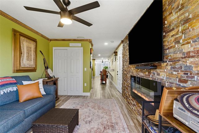 881 CATFISH AVENUE, New Smyrna Beach, FL 32169