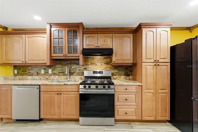 881 CATFISH AVENUE, New Smyrna Beach, FL 32169