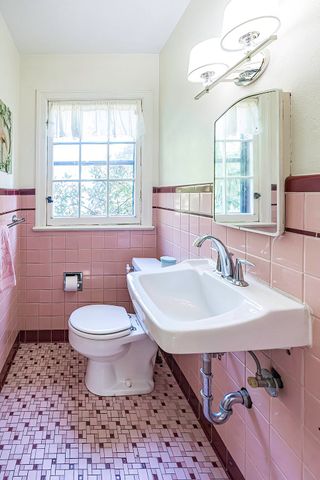 4715 HOMELAND Boulevard, Erie, PA 16509