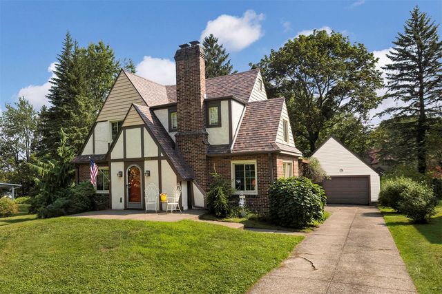 4715 HOMELAND Boulevard, Erie, PA 16509