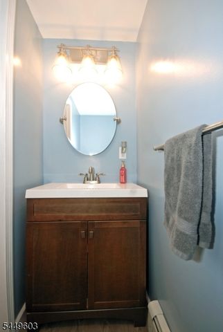 18 Tamarack Rd, Byram Twp., NJ 07821