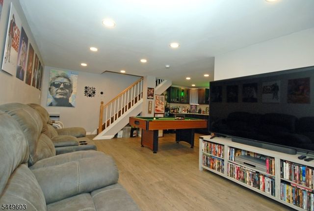 18 Tamarack Rd, Byram Twp., NJ 07821