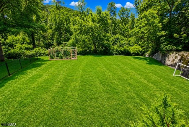 18 Tamarack Rd, Byram Twp., NJ 07821