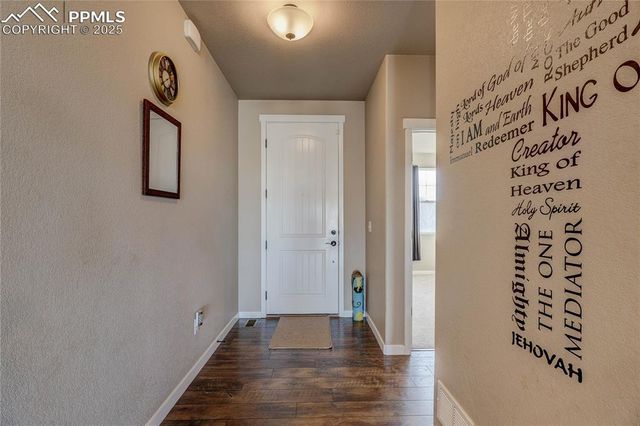 8934 Pacific Crest Drive, Colorado Springs, CO 80927