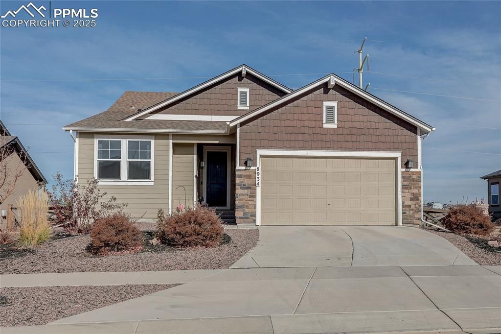 8934 Pacific Crest Drive, Colorado Springs, CO 80927