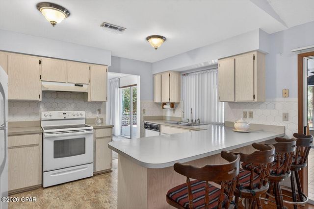 4006 Oak Hill Road, Chipley, FL 32428