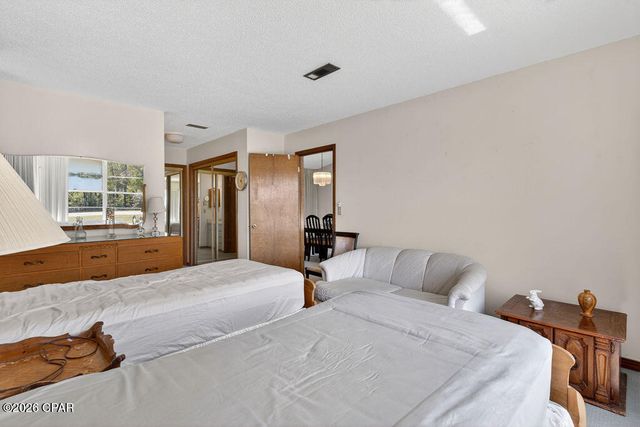 4006 Oak Hill Road, Chipley, FL 32428