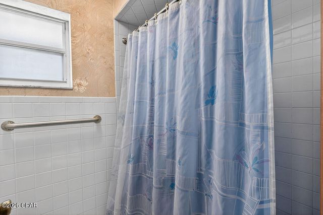 4006 Oak Hill Road, Chipley, FL 32428