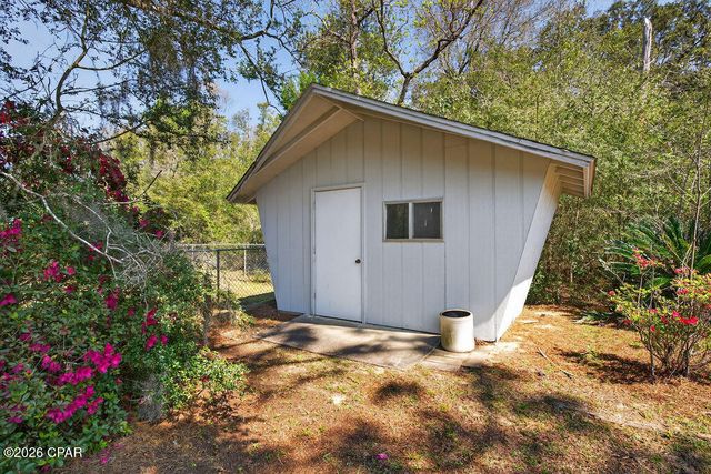 4006 Oak Hill Road, Chipley, FL 32428