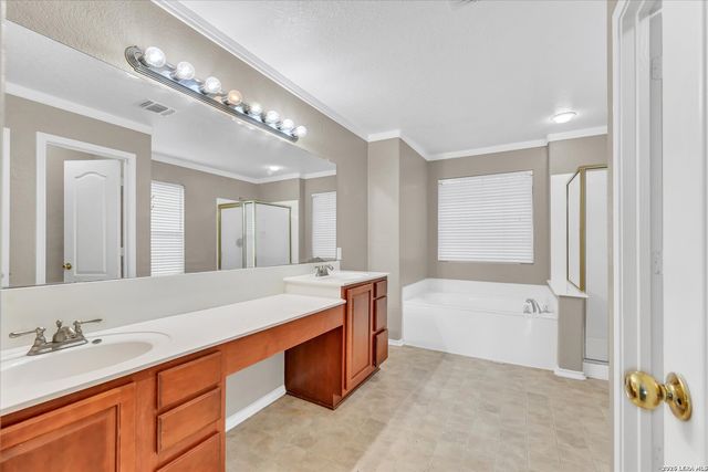 4750 Branching Bay, San Antonio, TX 78259