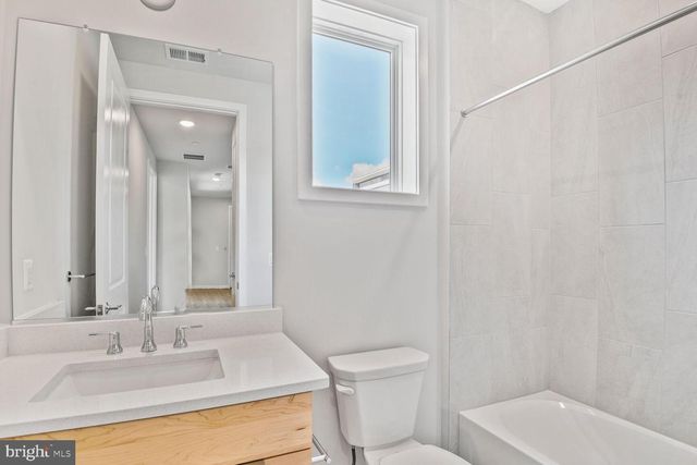5933 STONEHENGE PL, North Bethesda, MD 20852