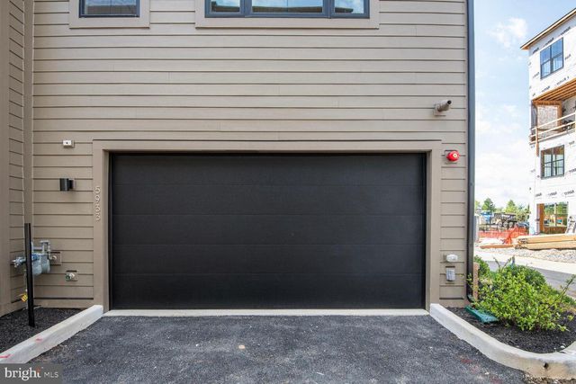 5933 STONEHENGE PL, North Bethesda, MD 20852