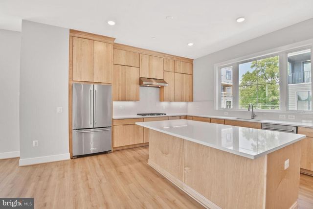 5933 STONEHENGE PL, North Bethesda, MD 20852