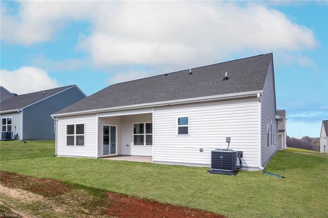 215 Macintosh Drive, King, NC 27021