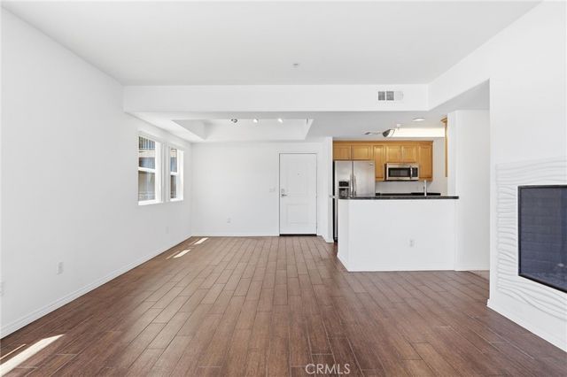 11925 KLING 111, Valley Village, CA 91607