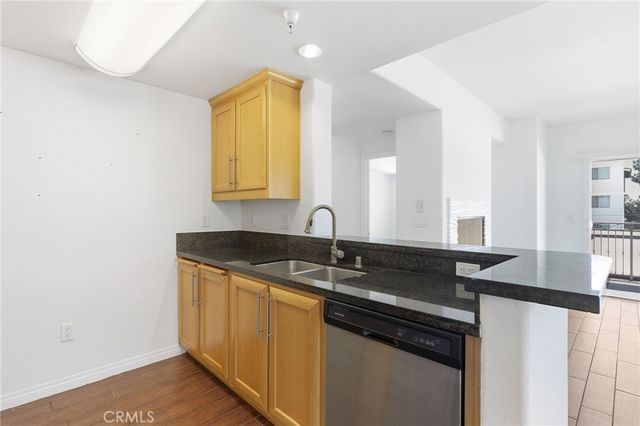 11925 KLING 111, Valley Village, CA 91607
