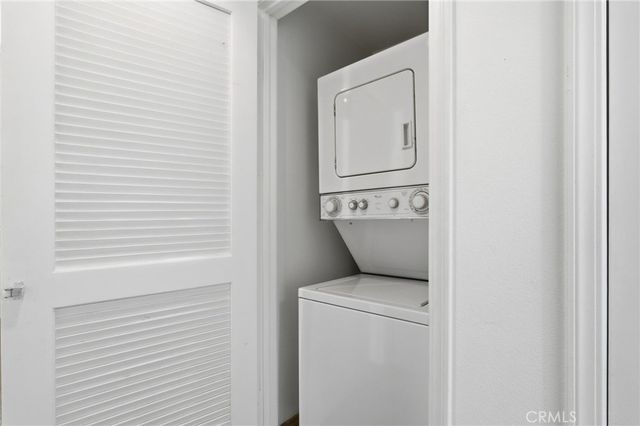 11925 KLING 111, Valley Village, CA 91607