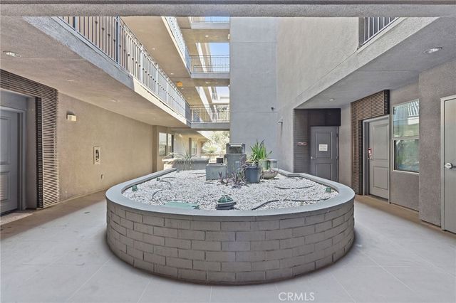11925 KLING 111, Valley Village, CA 91607