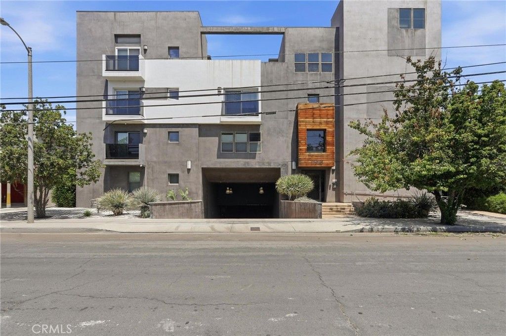11925 KLING 111, Valley Village, CA 91607