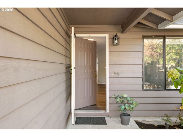 4538 Sw WOOD Pkwy, Portland, OR 97219