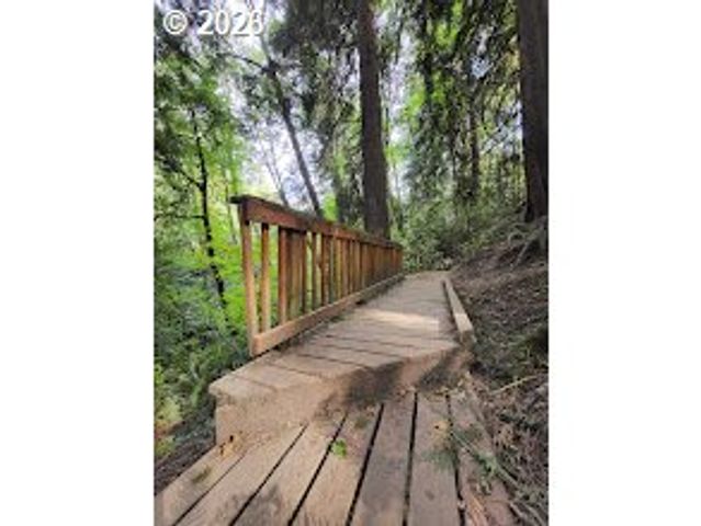 4538 Sw WOOD Pkwy, Portland, OR 97219