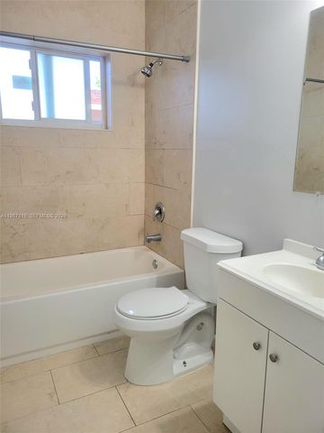 1155 NE 113th St 0, Miami, FL 33161