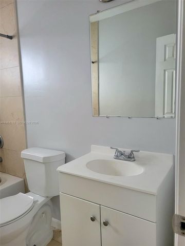 1155 NE 113th St 0, Miami, FL 33161