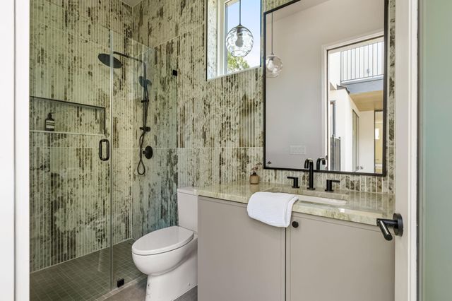 1609 Canterbury ST 1, Austin, TX 78702