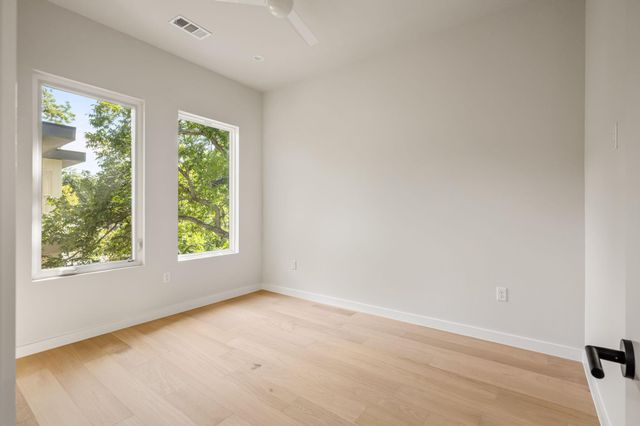 1609 Canterbury ST 1, Austin, TX 78702