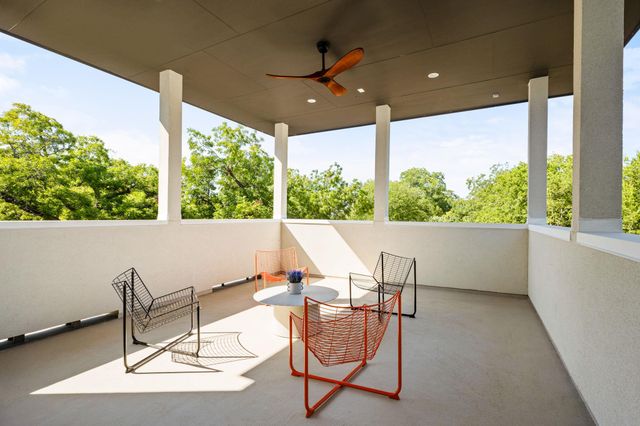 1609 Canterbury ST 1, Austin, TX 78702