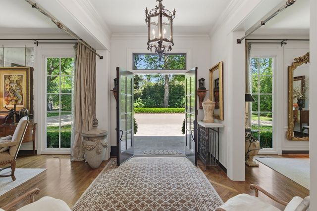 3701 Woodlawn Dr, Nashville, TN 37215