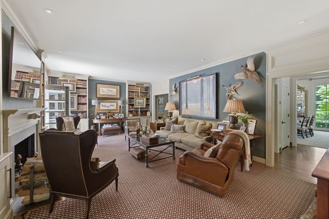 3701 Woodlawn Dr, Nashville, TN 37215