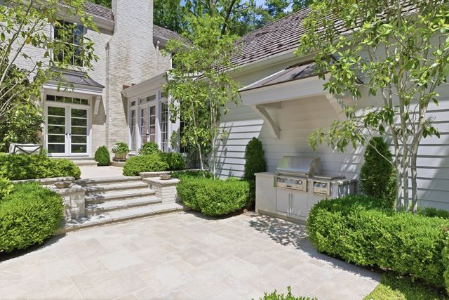 3701 Woodlawn Dr, Nashville, TN 37215