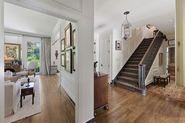 3701 Woodlawn Dr, Nashville, TN 37215