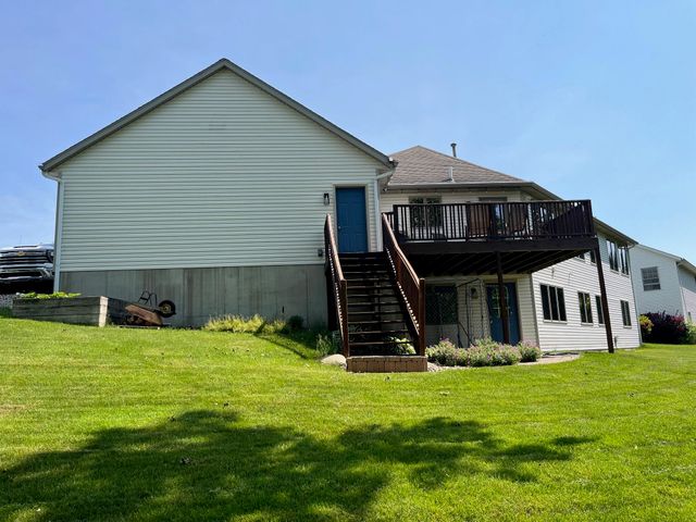 3140 N Bluff Court, Hudsonville, MI 49426