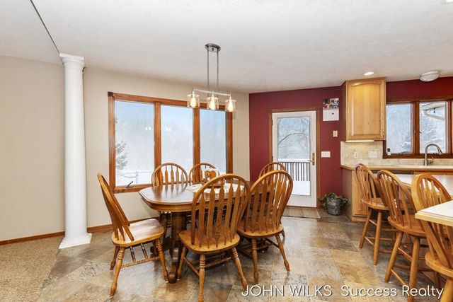 3140 N Bluff Court, Hudsonville, MI 49426