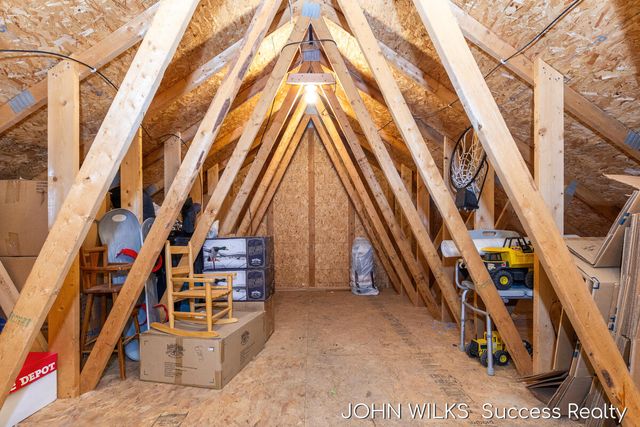 3140 N Bluff Court, Hudsonville, MI 49426