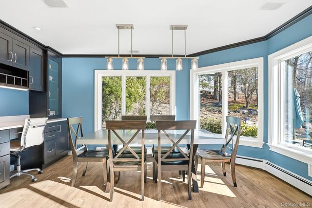 2 Hemlock Rise, Armonk, NY 10504