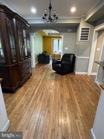 1458 OGDEN ST NW, Washington, DC 20010