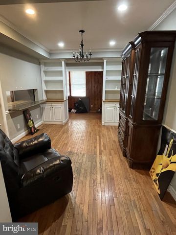 1458 OGDEN ST NW, Washington, DC 20010