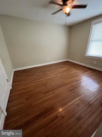 1458 OGDEN ST NW, Washington, DC 20010