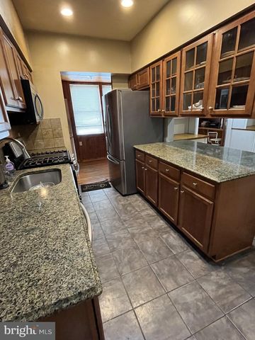 1458 OGDEN ST NW, Washington, DC 20010