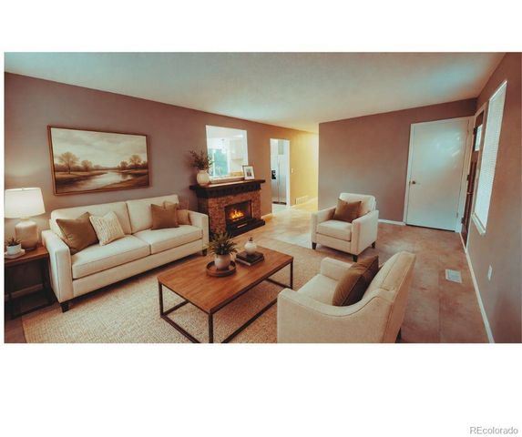 2832 S Mobile Street, Aurora, CO 80013
