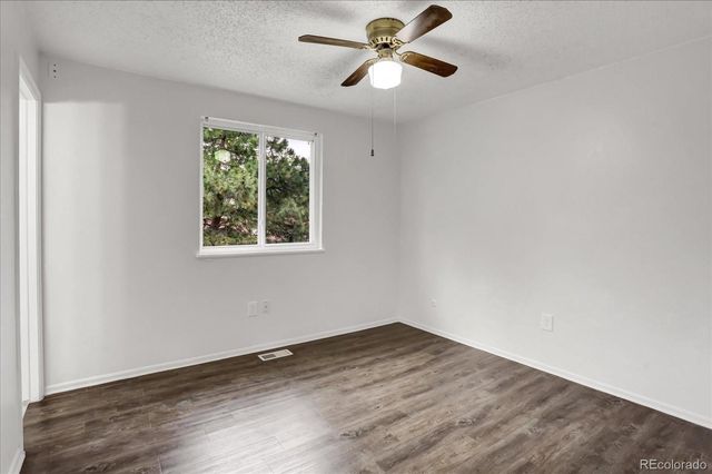 2832 S Mobile Street, Aurora, CO 80013