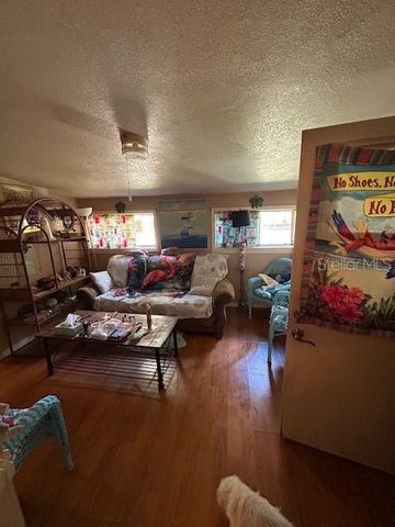 192 E PENNSYLVANIA AVENUE, Lake Helen, FL 32744