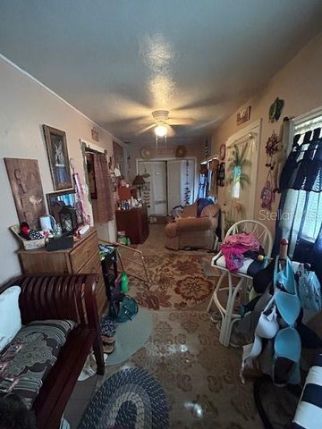 192 E PENNSYLVANIA AVENUE, Lake Helen, FL 32744